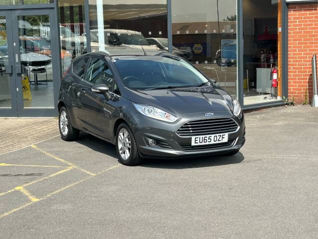 Ford Fiesta 1.5 TDCi Zetec 3dr Hatchback Diesel Grey