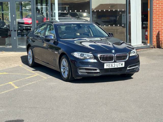 BMW 5 Series 2.0 520d SE 4dr Saloon Diesel Blue
