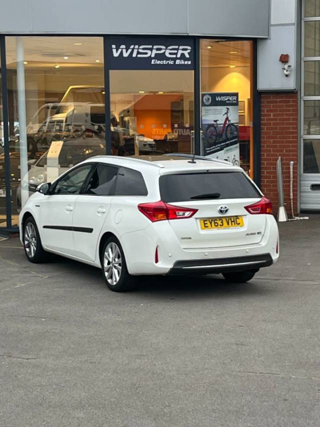 2013 Toyota Auris 1.8 VVTi Hybrid Excel 5dr CVT Auto