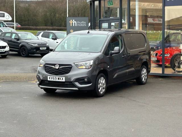 2020 Vauxhall Combo Cargo 2300 1.5 Turbo D 100ps H1 LE NAV Van