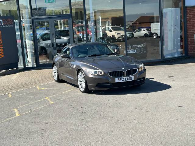 BMW Z4 2.5 23i sDrive 2dr Convertible Petrol Brown